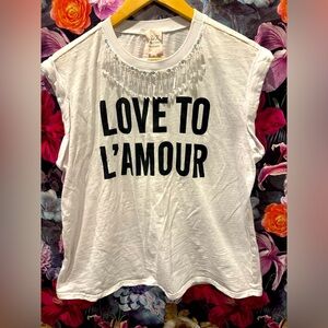 Cinq a sept love to l’amour size medium women’s t-shirt beaded neckline